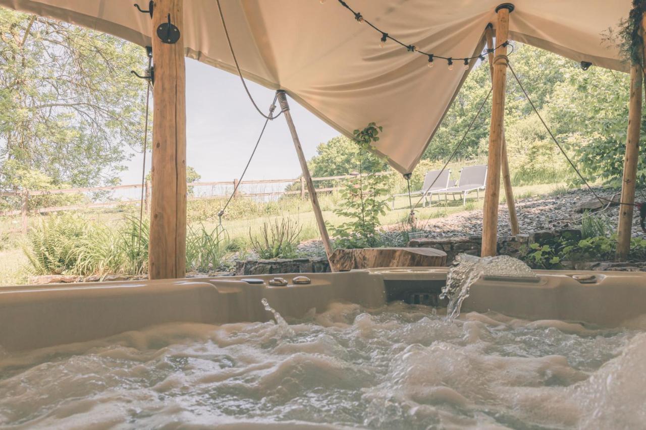 Romantic Getaway - Sauna And Jacuzzi - El Clandestino Stoumont Eksteriør bilde